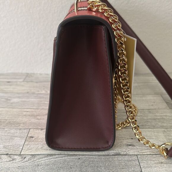 Michael Kors Pink and White Chevron Shoulder Bag - Picture 6 of 13